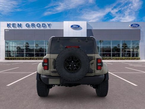 New 2025 Ford Bronco Raptor w/ Interior Carbon Fiber Pack AWD/4WD image 7