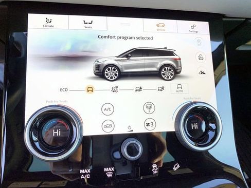 Used 2020 Land Rover Range Rover Evoque First Edition image 17