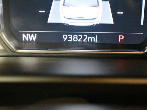 Used 2021 GMC Yukon Denali w/ Denali Premium Package image 50