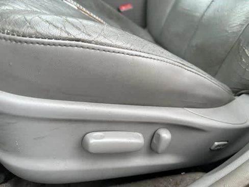 Used 2007 Toyota Camry XLE FWD image 7
