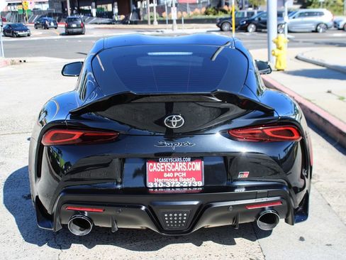 Used 2024 Toyota Supra Premium w/ Driver Assist Package image 4