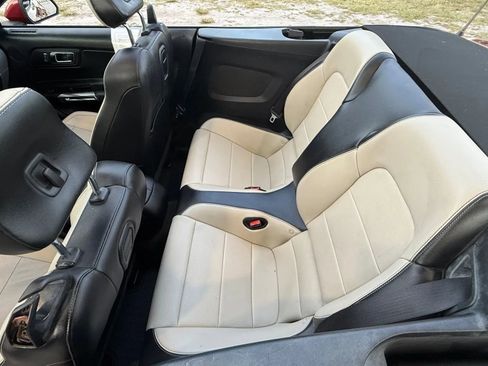 Used 2015 Ford Mustang GT Premium w/ Equipment Group 401A image 16