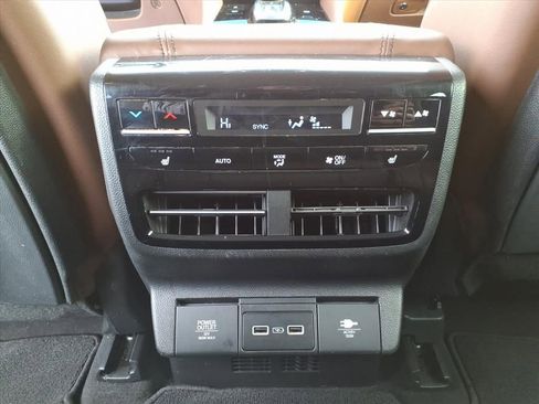 Used 2023 Acura MDX SH-AWD w/ Advance Package image 27