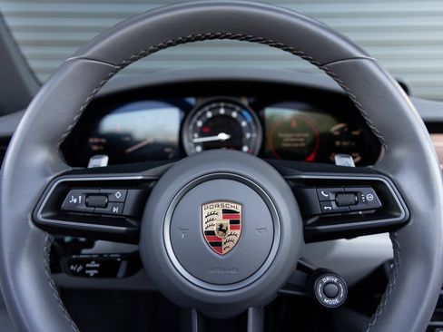 Certified 2024 Porsche 911 Carrera S image 15