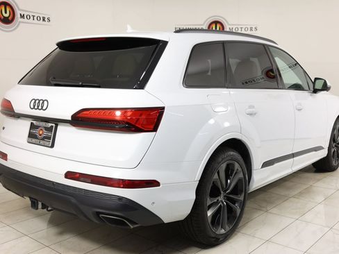 Used 2025 Audi Q7 3.0T Prestige AWD/4WD image 3