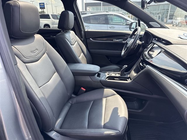 Certified 2024 Cadillac XT6 Sport w/ Technology Package AWD/4WD image 28