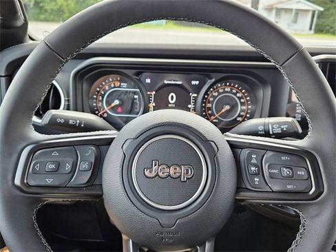 New 2025 Jeep Gladiator Sport w/ Premium Package image 11
