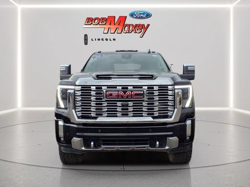 Used 2024 GMC Sierra 2500 Denali w/ Denali Reserve Package AWD/4WD image 2
