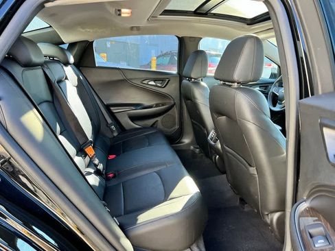 Used 2016 Chevrolet Malibu Premier image 26