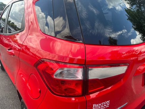 Used 2019 Ford EcoSport SE FWD image 38