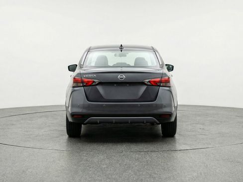 Used 2025 Nissan Versa SV image 7