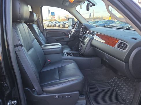 Used 2011 Chevrolet Silverado 1500 LTZ w/ Max Trailering Pack image 15