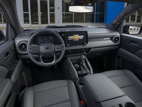 New 2026 Chevrolet Colorado ZR2 w/ Technology Package AWD/4WD image 3