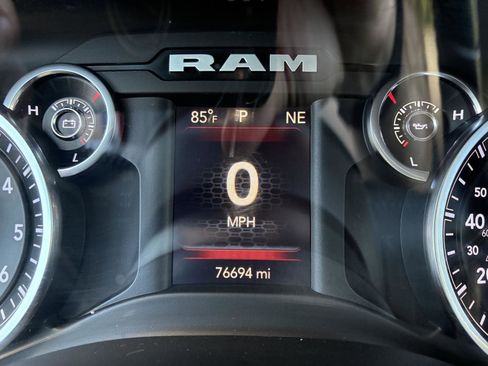 Used 2022 RAM 1500 Big Horn AWD/4WD image 29