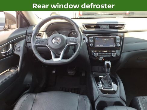 Used 2017 Nissan Rogue SL w/ SL Premium Package AWD/4WD image 17