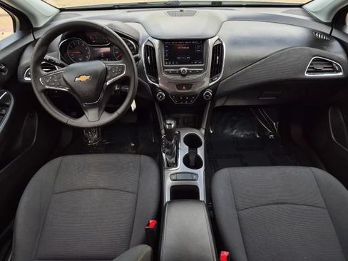 Used 2019 Chevrolet Cruze Sedan FWD image 20