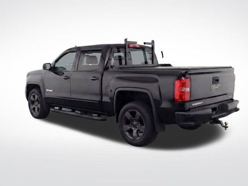 Used 2017 GMC Sierra 1500 SLE w/ SLE Value Package image 4