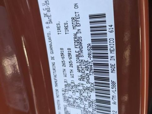 Used 2025 Toyota Tacoma TRD Sport image 35