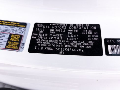 Used 2019 Kia Sedona LX FWD image 32