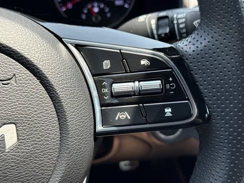 Used 2023 Kia Forte GT-Line w/ GT-Line Premium Package FWD image 24