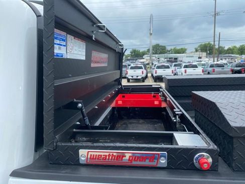 Used 2024 Ford F250 Lariat w/ Lariat Ultimate Package AWD/4WD image 38
