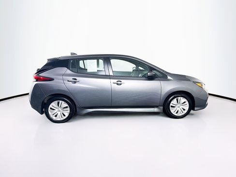 Used 2024 Nissan Leaf S FWD image 10