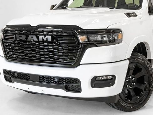 Used 2025 RAM 1500 Big Horn AWD/4WD image 2