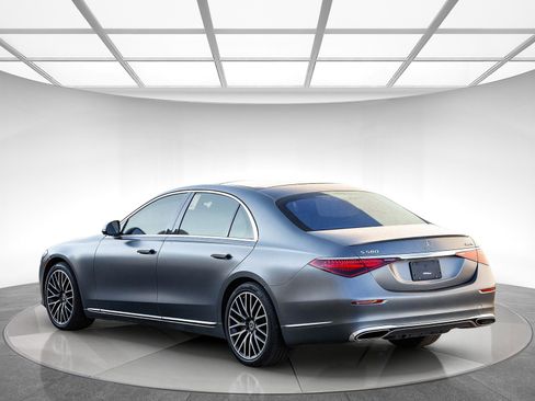 Used 2023 Mercedes-Benz S 580 S 580 image 2