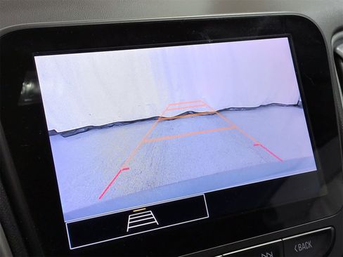 Used 2023 Chevrolet Malibu LT image 29