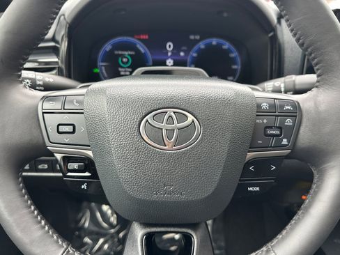 Used 2025 Toyota Camry XSE w/ Premium Plus Package FWD image 23