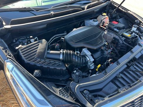 Used 2020 Cadillac XT5 Premium Luxury w/ LPO, Floor Liner Package AWD/4WD image 48