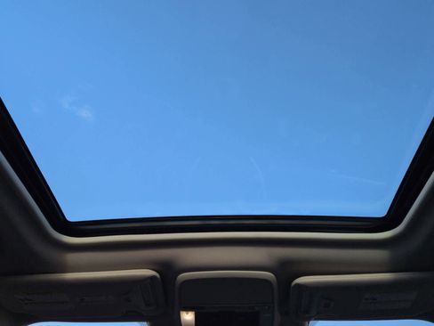 Used 2019 Subaru Forester Premium image 23