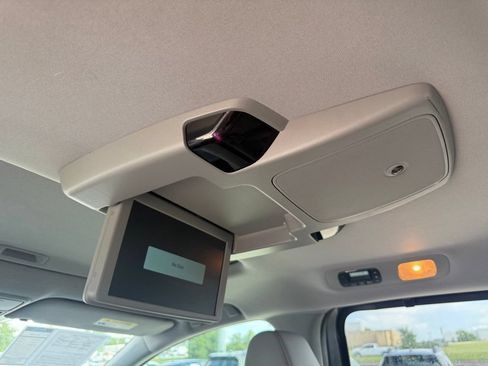 Used 2018 Honda Odyssey Touring image 24