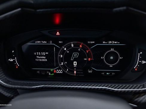 Used 2025 Lamborghini Urus S AWD/4WD image 29
