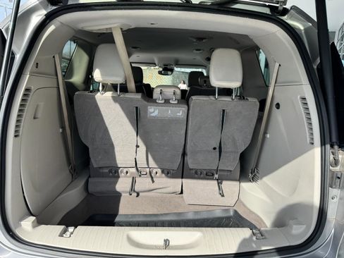 Used 2017 Chrysler Pacifica Touring-L Plus w/ Advanced Safetytec Group image 22