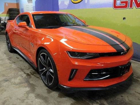 Used 2018 Chevrolet Camaro LT w/ Hot Wheels Edition RWD image 4