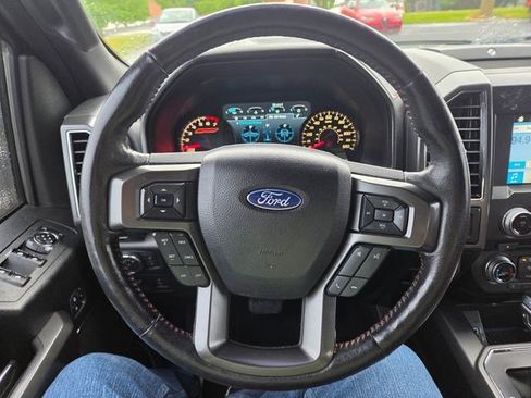 Used 2018 Ford F150 Lariat w/ Equipment Group 502A Luxury AWD/4WD image 3