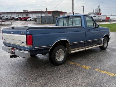 Used 1993 Ford F150 XL RWD image 4