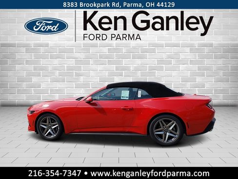 New 2025 Ford Mustang EcoBoost image 8