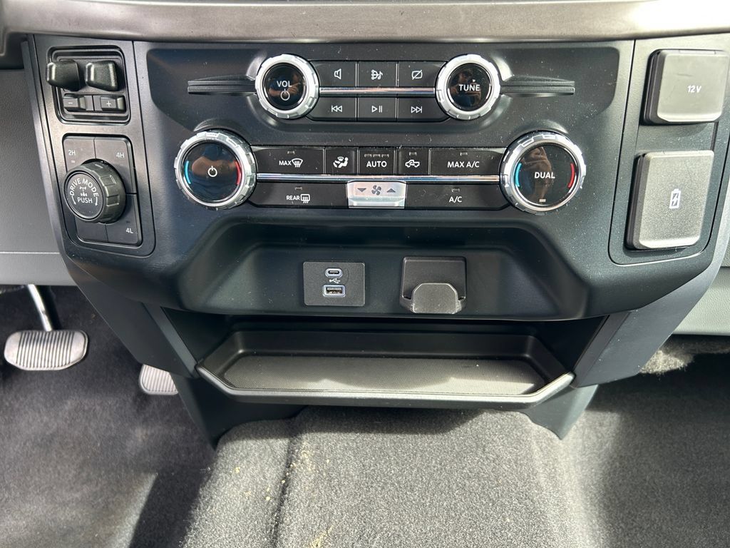 Used 2024 Ford F150 XLT w/ Tow/Haul Package AWD/4WD image 25