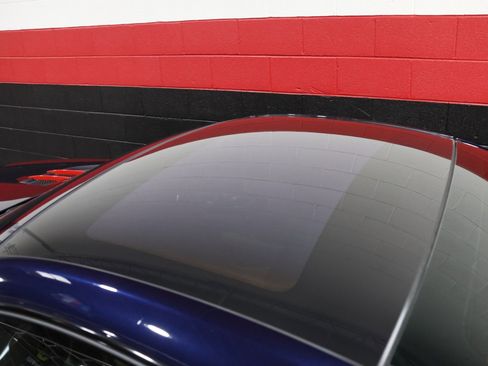 Used 2013 Mercedes-Benz SL 550 w/ Premium Pkg image 28