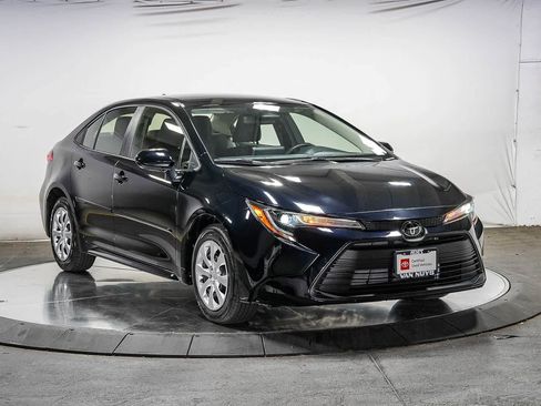 Certified 2026 Toyota Corolla LE FWD image 6
