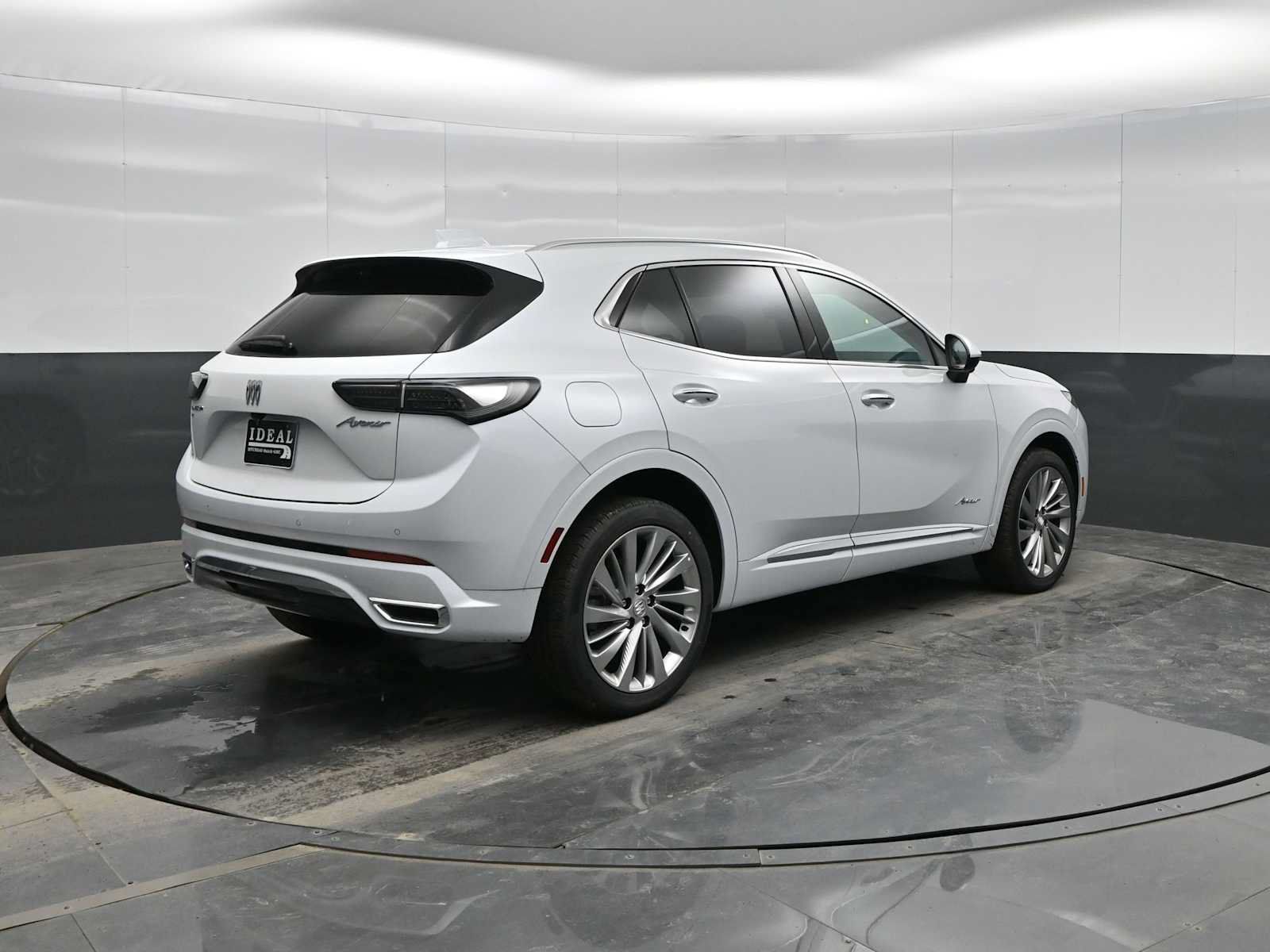 Used 2026 Buick Envision Avenir AWD/4WD image 7