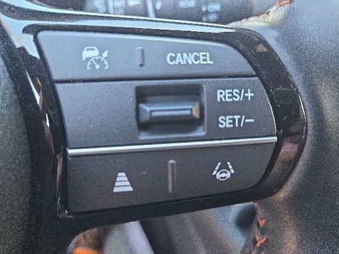 Used 2025 Honda HR-V Sport image 24