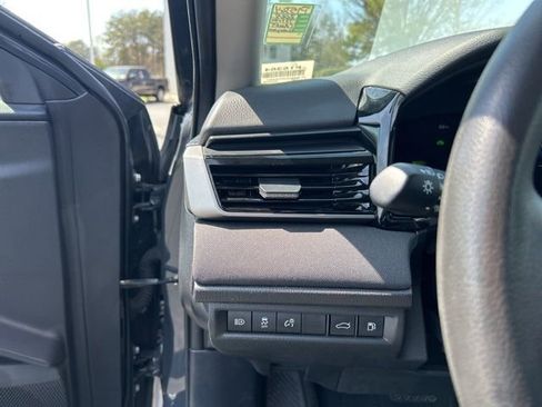 Used 2025 Toyota Camry LE FWD image 28