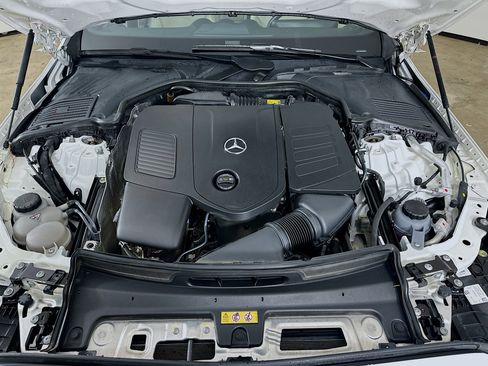 Certified 2022 Mercedes-Benz C 300 4MATIC Sedan image 36