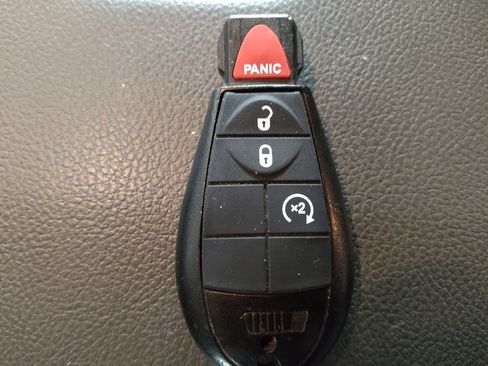 Used 2017 RAM 1500 Big Horn image 32