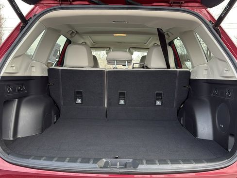 Used 2019 Subaru Forester Limited image 28