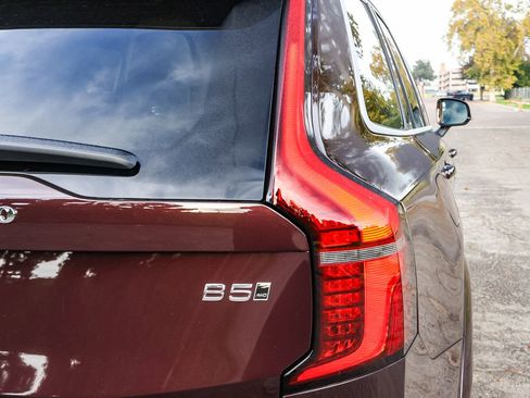 New 2026 Volvo XC90 B5 Plus image 13