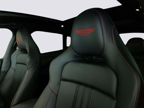 New 2026 Aston Martin DBX 707 image 16